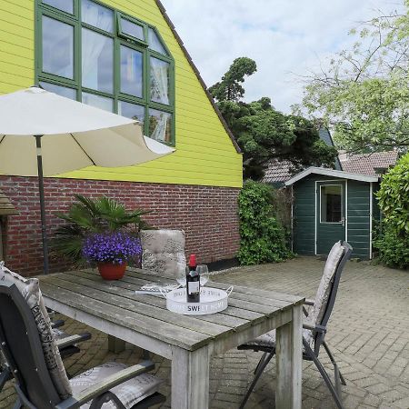 Cosy Holiday Home In Noordwijkerhout Near Lake Luaran gambar