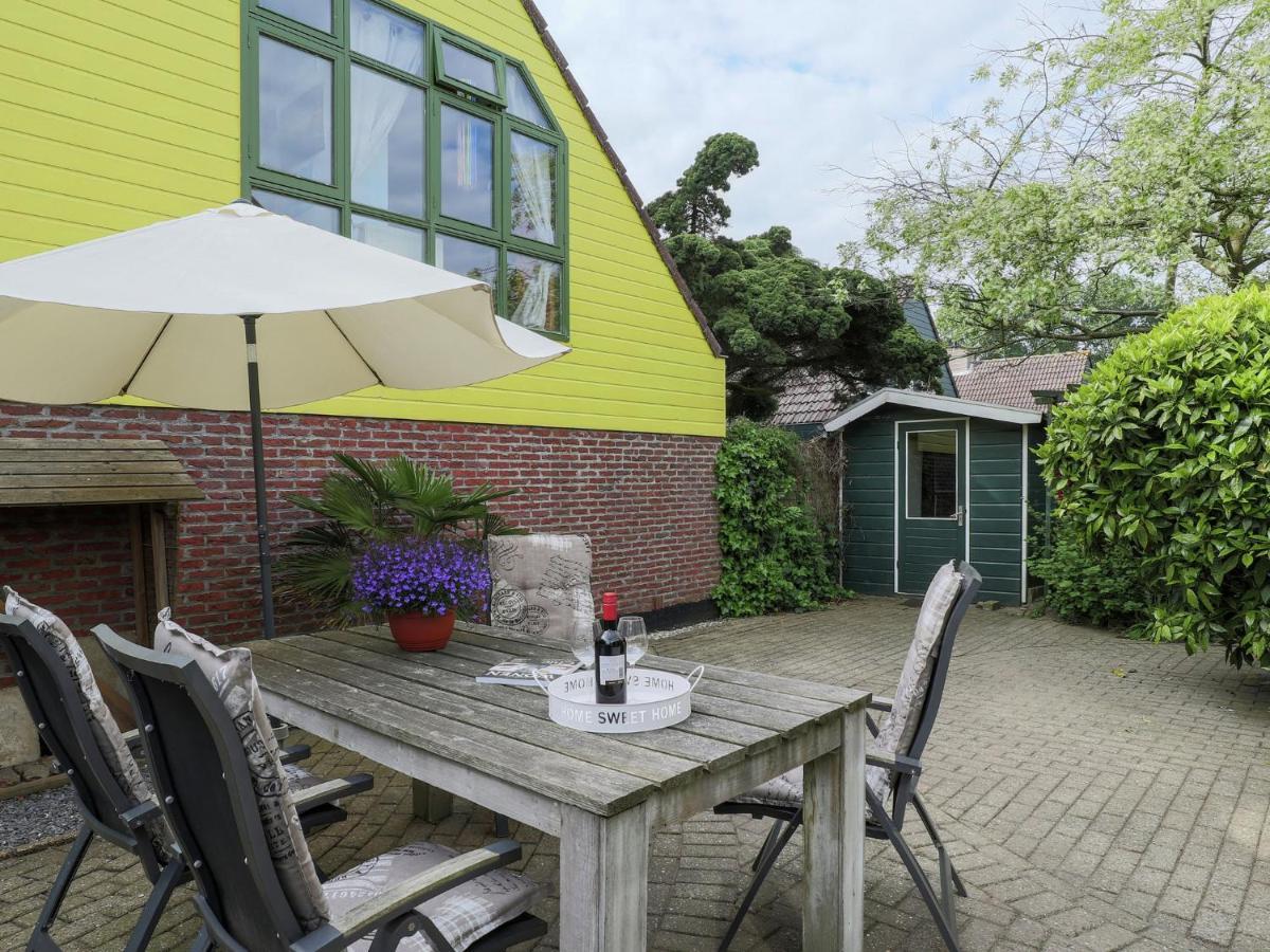 Cosy Holiday Home In Noordwijkerhout Near Lake Luaran gambar