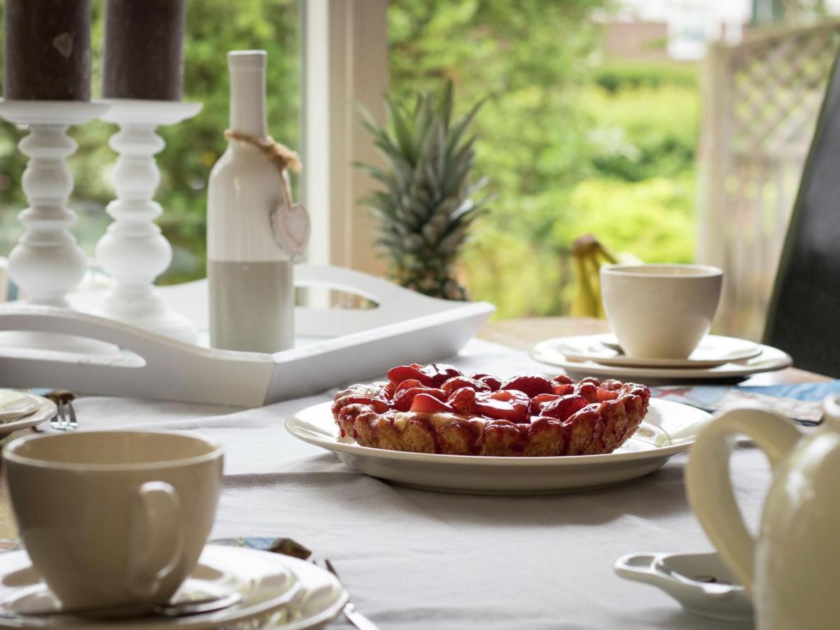 Cosy Holiday Home In Noordwijkerhout Near Lake Luaran gambar