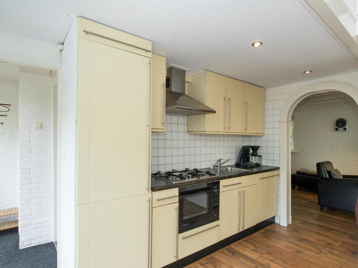 Cosy Holiday Home In Noordwijkerhout Near Lake Luaran gambar